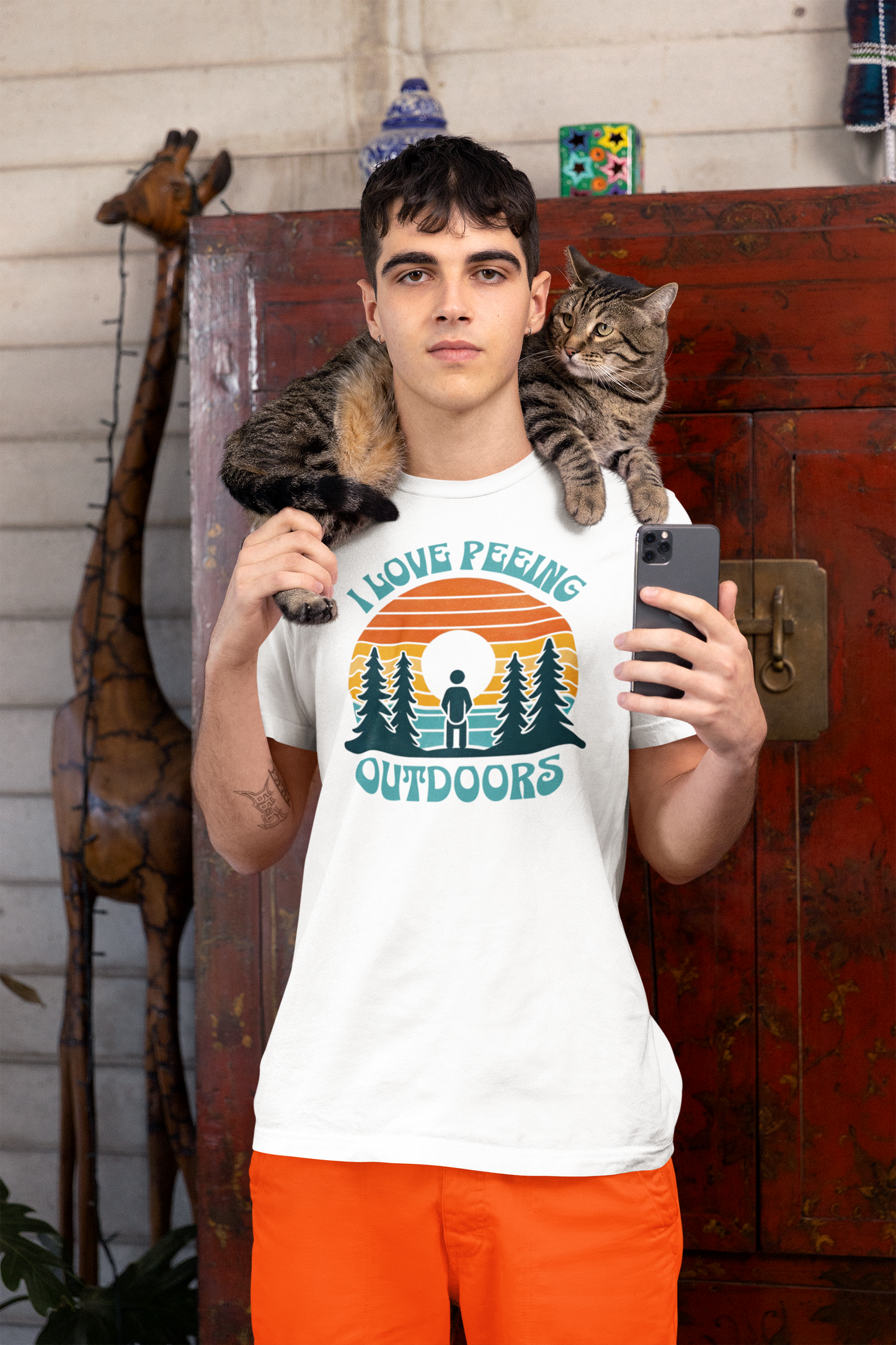 Let Nature's Call with Our 'I Love Peeing Outside' Retro Unisex Jersey Short Sleeve Tee